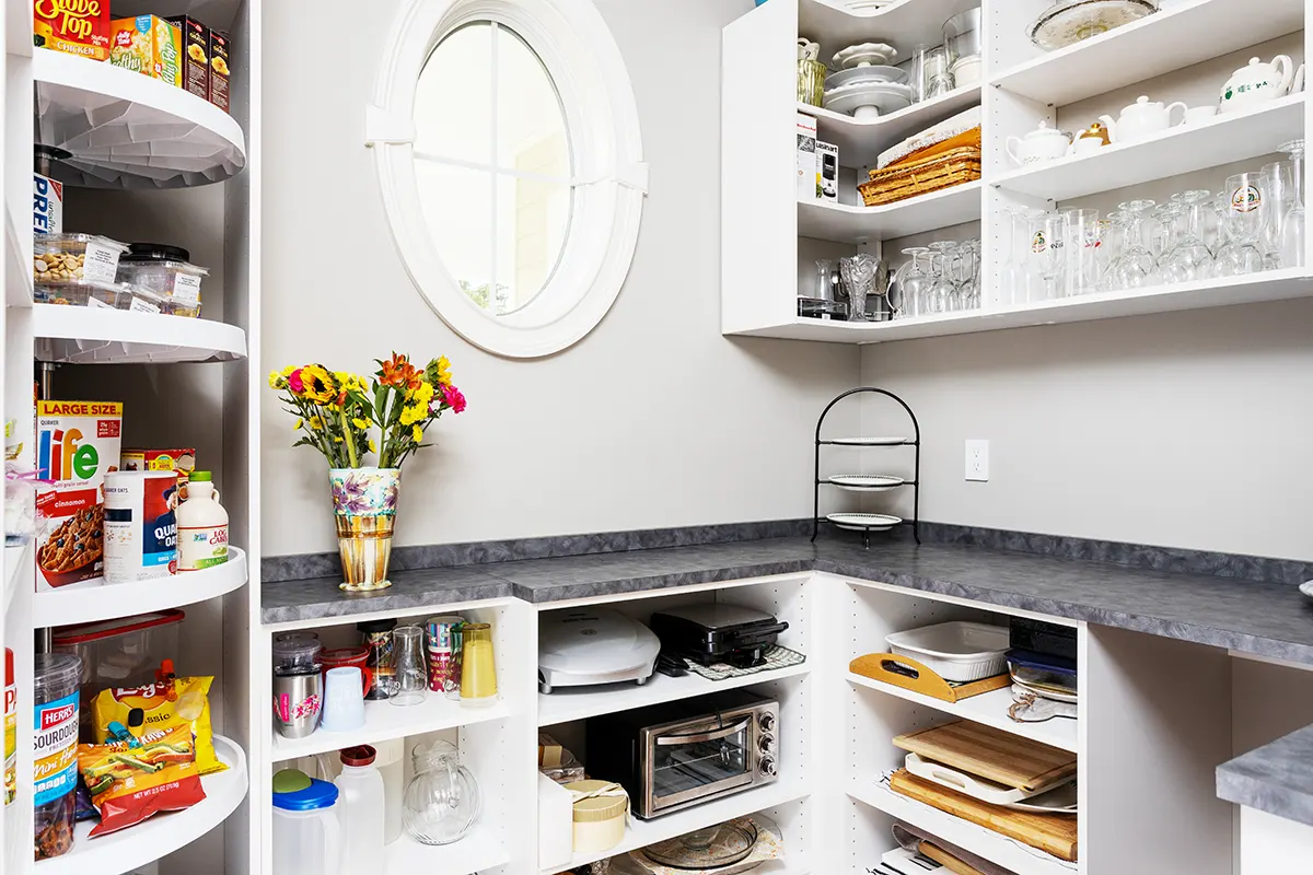 Simple Pantry Cabinet Storage Solutions to Organize Your Life